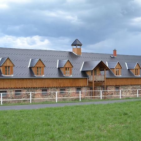 Penzion Dvur Krasikov Kokasice Екстер'єр фото
